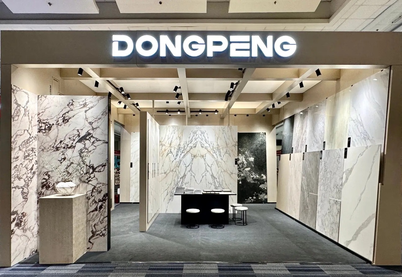Gạch men cao cấp Dongpeng – Đỉnh cao của sự bền đẹp và công nghệ tiên tiến từ Trung Quốc. (Nguồn Sưu tầm)